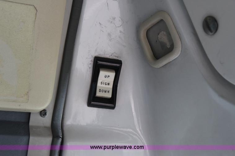 image for item I1708 1987 TMC 96A3 bus