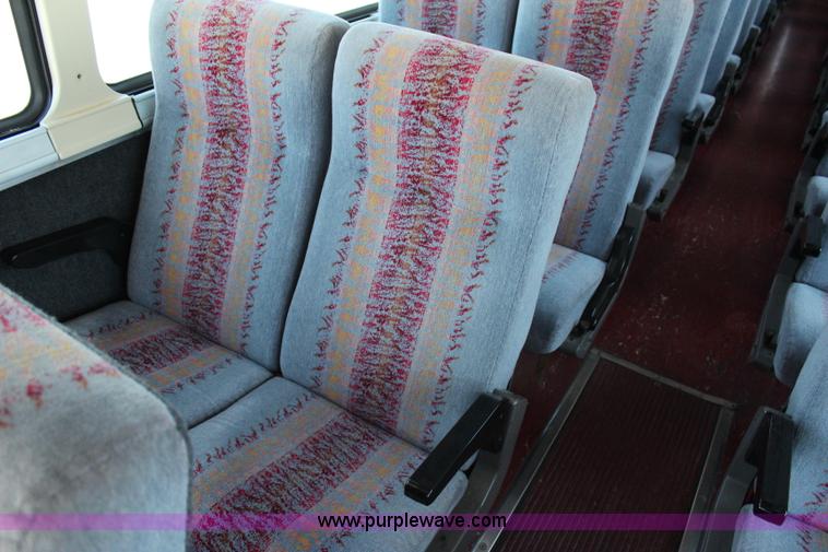 image for item I1708 1987 TMC 96A3 bus