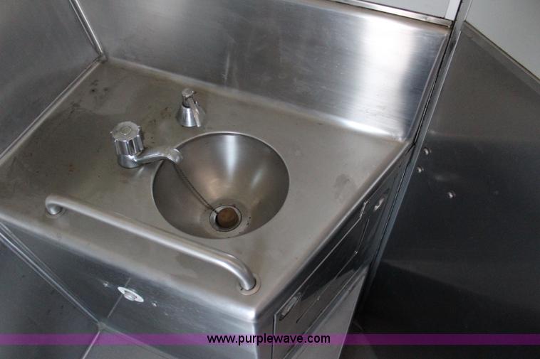 image for item I1708 1987 TMC 96A3 bus