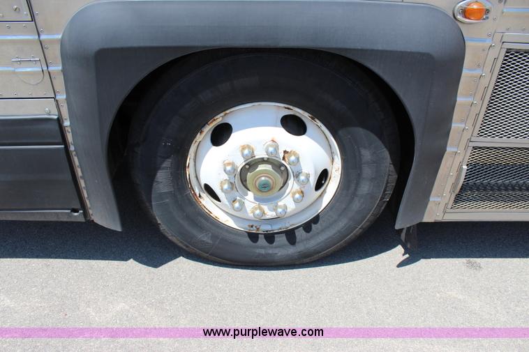 image for item I1708 1987 TMC 96A3 bus