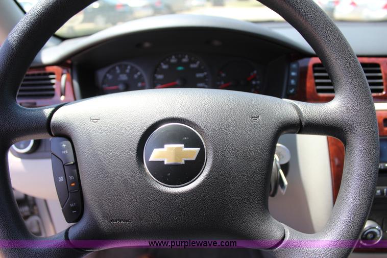 image for item I1710 2009 Chevrolet Impala