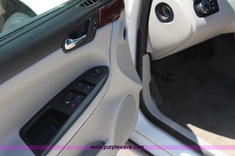 image for item I1712 2009 Chevrolet Impala