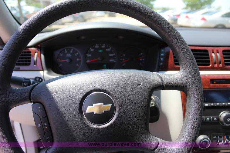 image for item I1712 2009 Chevrolet Impala