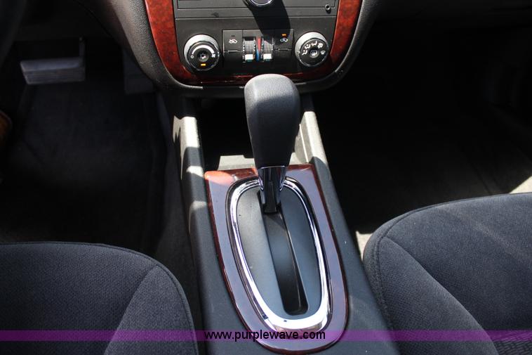 image for item I1713 2010 Chevrolet Impala