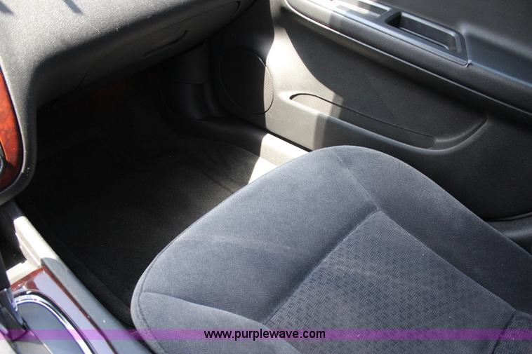 image for item I1713 2010 Chevrolet Impala