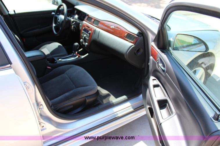 image for item I1713 2010 Chevrolet Impala