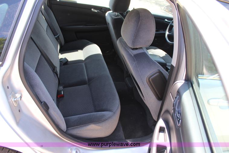 image for item I1713 2010 Chevrolet Impala
