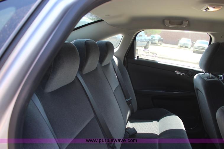 image for item I1713 2010 Chevrolet Impala