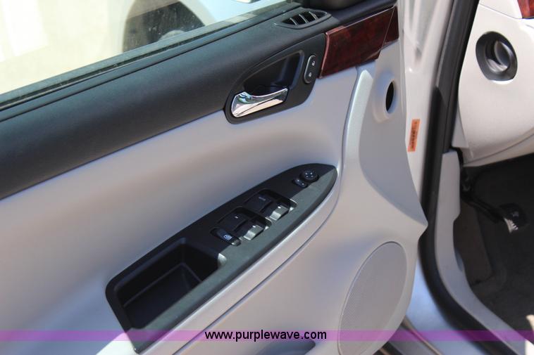 image for item I1714 2009 Chevrolet Impala