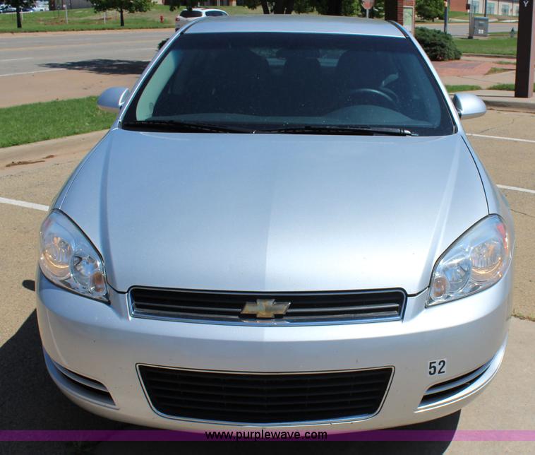 image for item I1716 2010 Chevrolet Impala