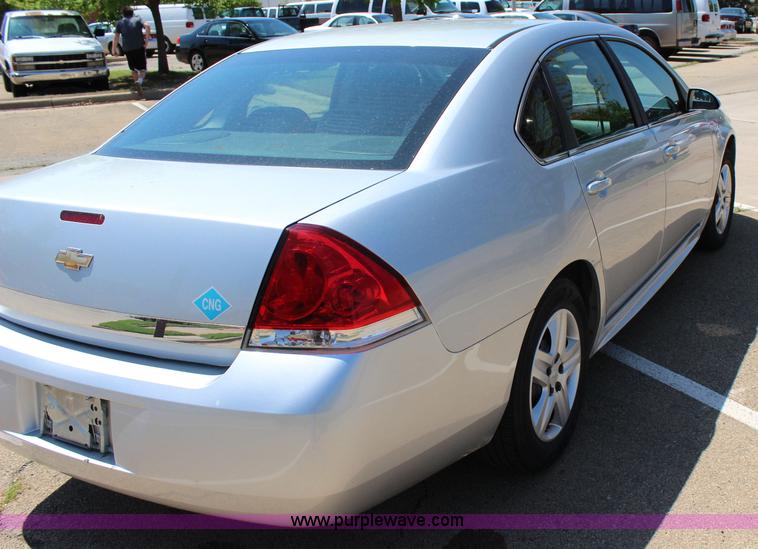 image for item I1716 2010 Chevrolet Impala