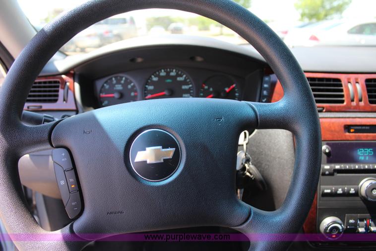 image for item I1716 2010 Chevrolet Impala