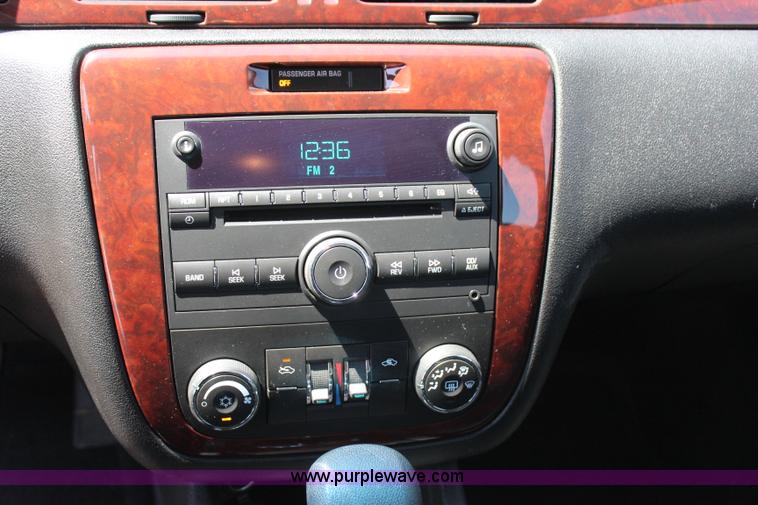 image for item I1716 2010 Chevrolet Impala