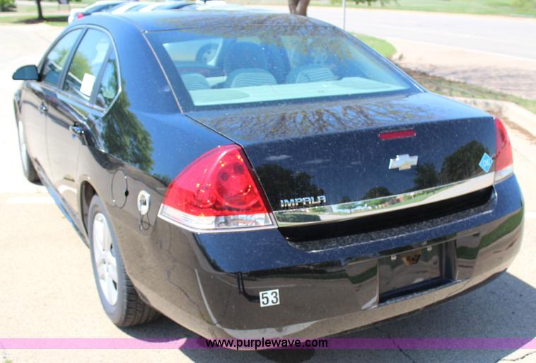 image for item I1717 2010 Chevrolet Impala