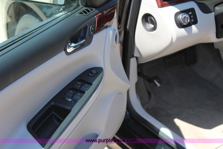 image for item I1717 2010 Chevrolet Impala