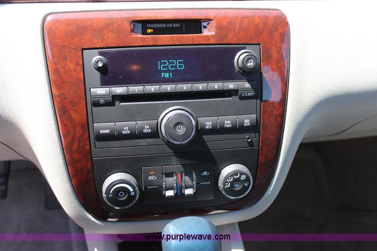 image for item I1717 2010 Chevrolet Impala