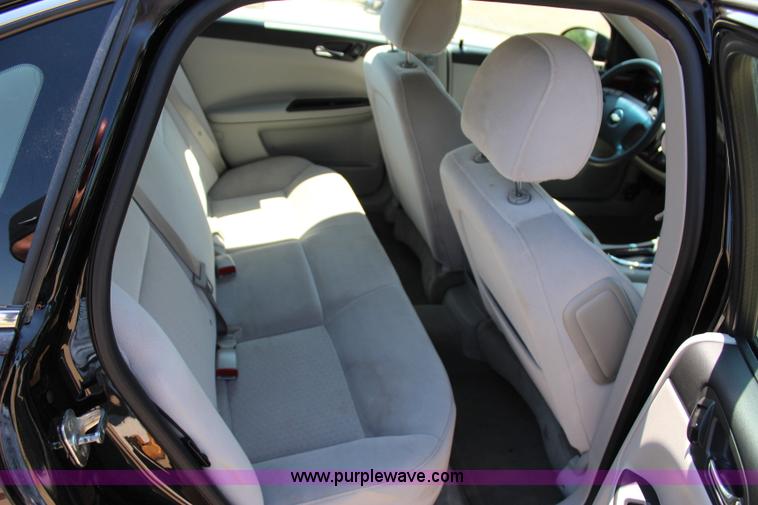 image for item I1717 2010 Chevrolet Impala