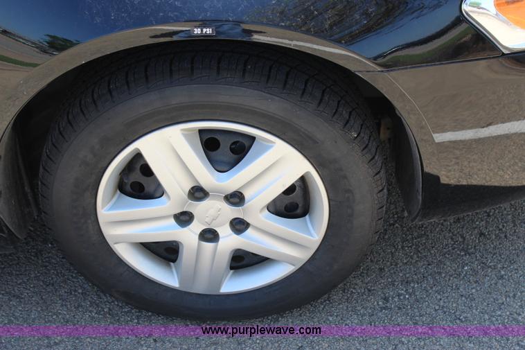 image for item I1717 2010 Chevrolet Impala