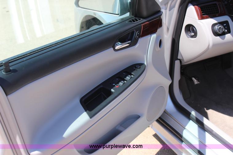 image for item I1718 2009 Chevrolet Impala