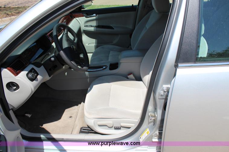 image for item I1718 2009 Chevrolet Impala