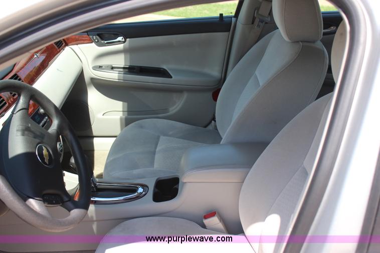 image for item I1718 2009 Chevrolet Impala