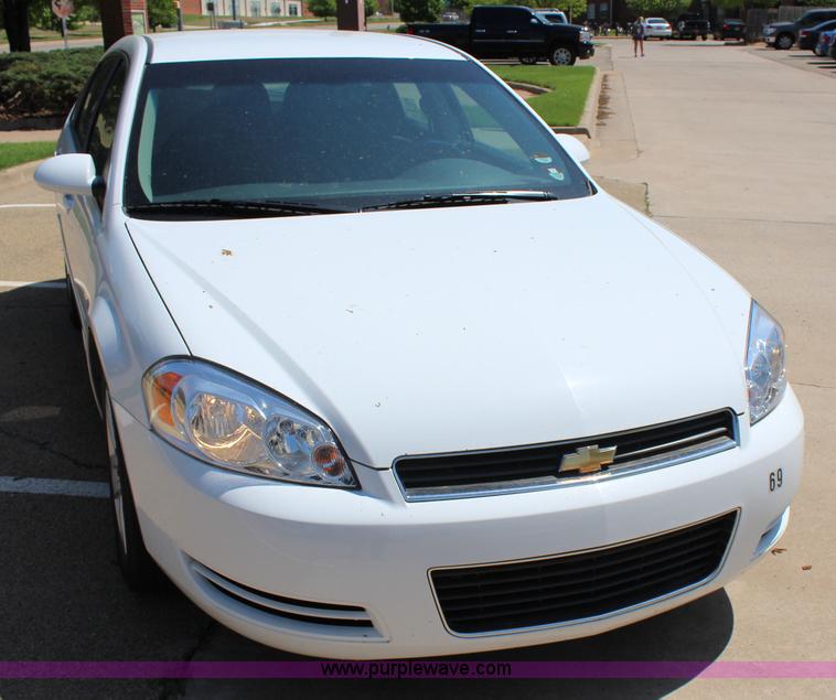 image for item I1719 2011 Chevrolet Impala
