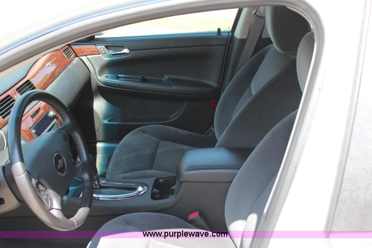 image for item I1719 2011 Chevrolet Impala