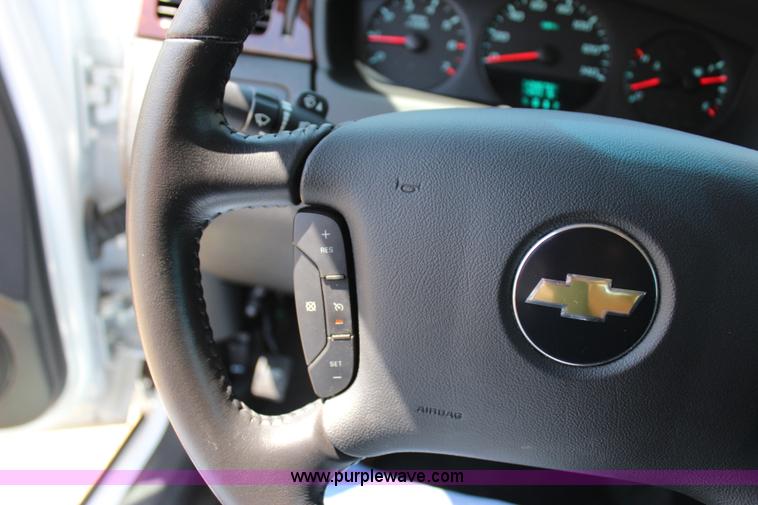 image for item I1719 2011 Chevrolet Impala