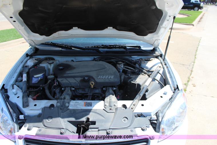 image for item I1719 2011 Chevrolet Impala