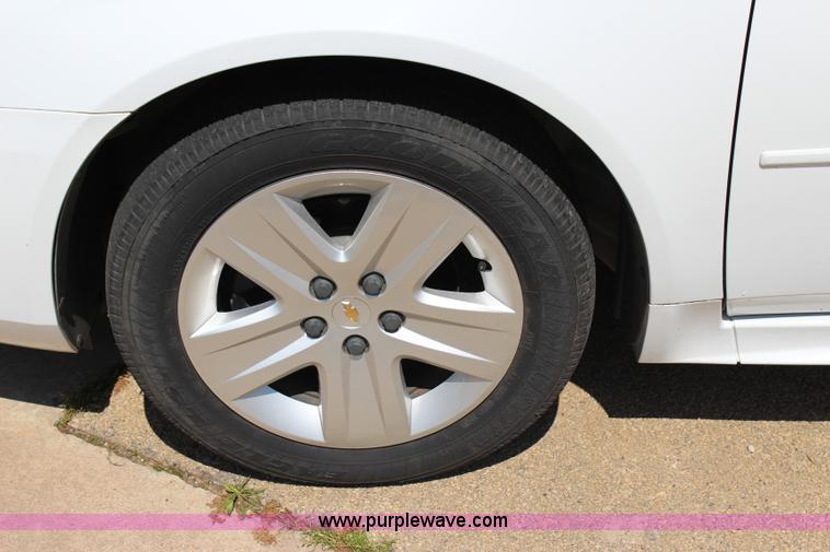 image for item I1719 2011 Chevrolet Impala