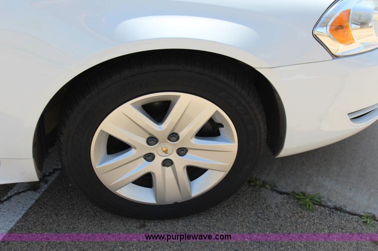 image for item I1719 2011 Chevrolet Impala