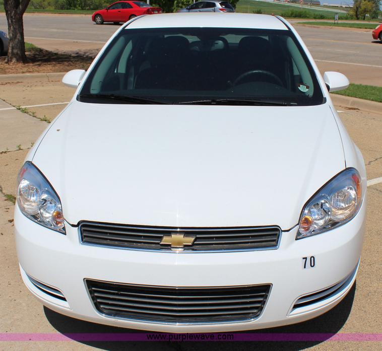 image for item I1720 2011 Chevrolet Impala