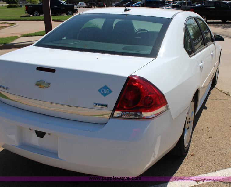 image for item I1720 2011 Chevrolet Impala
