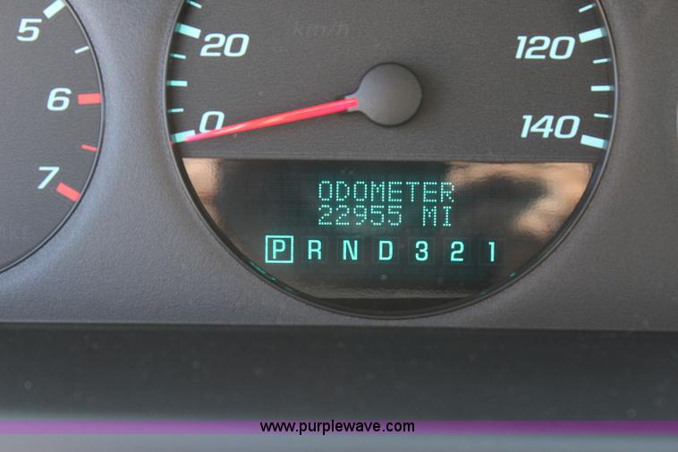 image for item I1720 2011 Chevrolet Impala