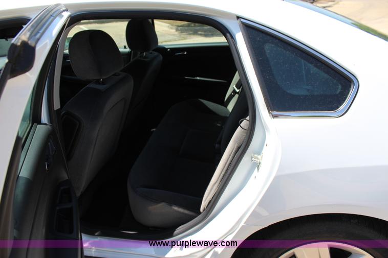 image for item I1720 2011 Chevrolet Impala