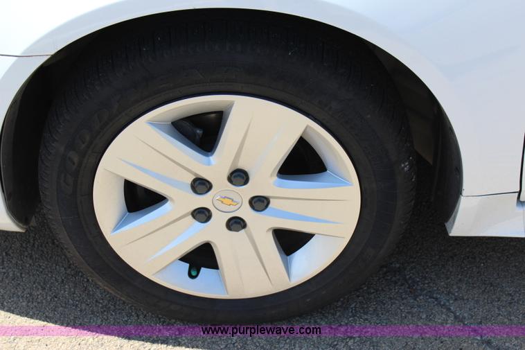 image for item I1720 2011 Chevrolet Impala