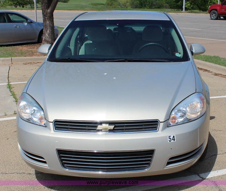 image for item I1721 2010 Chevrolet Impala