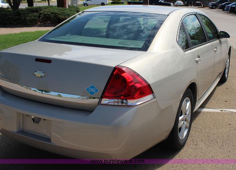 image for item I1721 2010 Chevrolet Impala