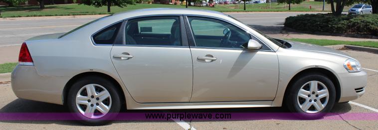 image for item I1721 2010 Chevrolet Impala