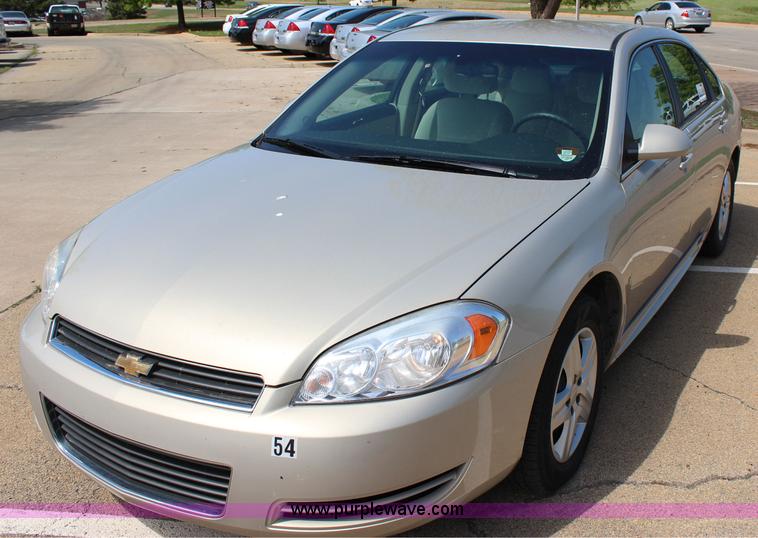 image for item I1721 2010 Chevrolet Impala