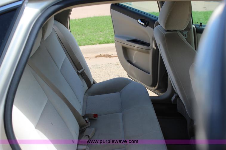 image for item I1721 2010 Chevrolet Impala