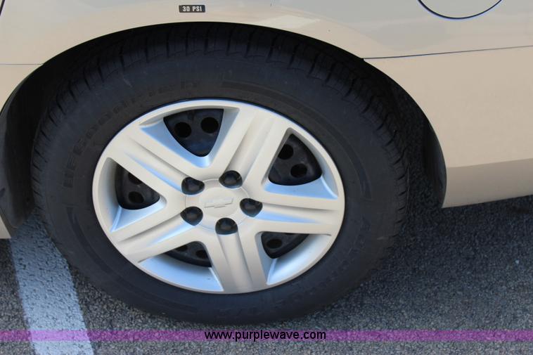 image for item I1721 2010 Chevrolet Impala