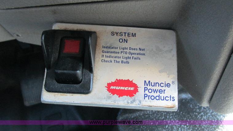 image for item I3007 2008 Ford F450 Super Duty Crew Cab flatbed truck