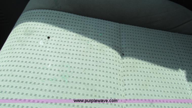 image for item I3007 2008 Ford F450 Super Duty Crew Cab flatbed truck