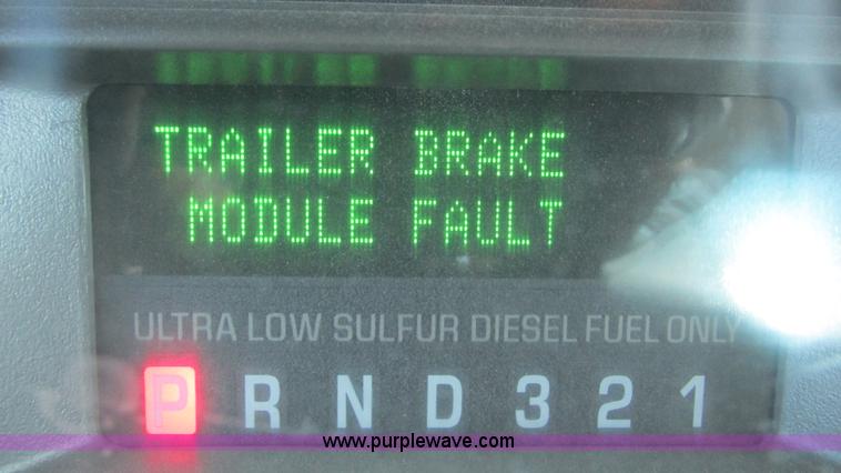 image for item I3007 2008 Ford F450 Super Duty Crew Cab flatbed truck