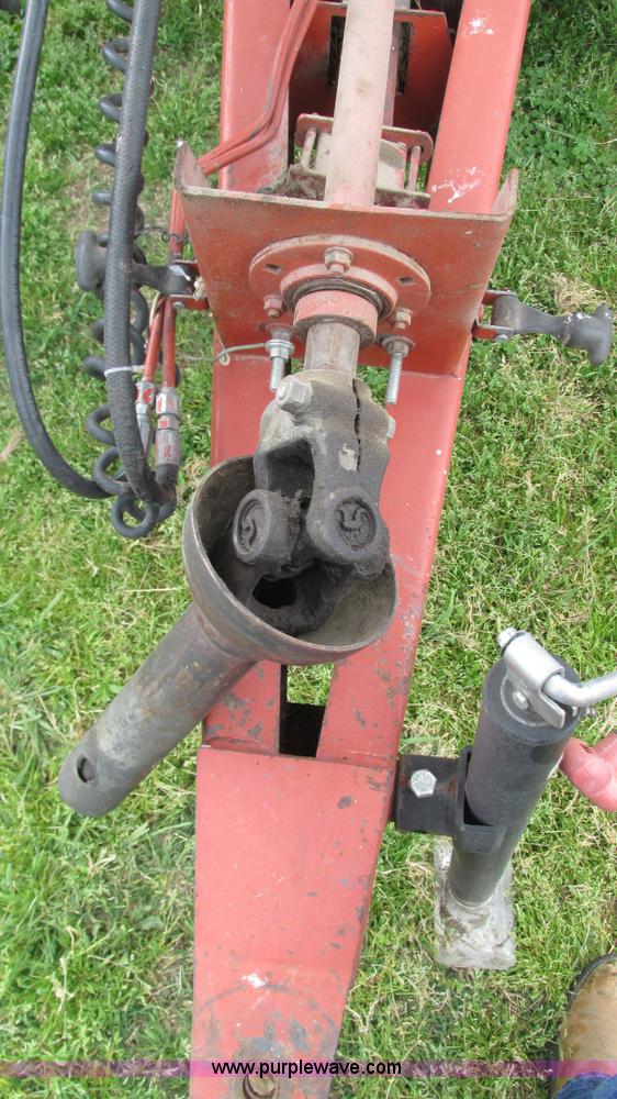 image for item I3009 1985 Hesston 5545 round baler