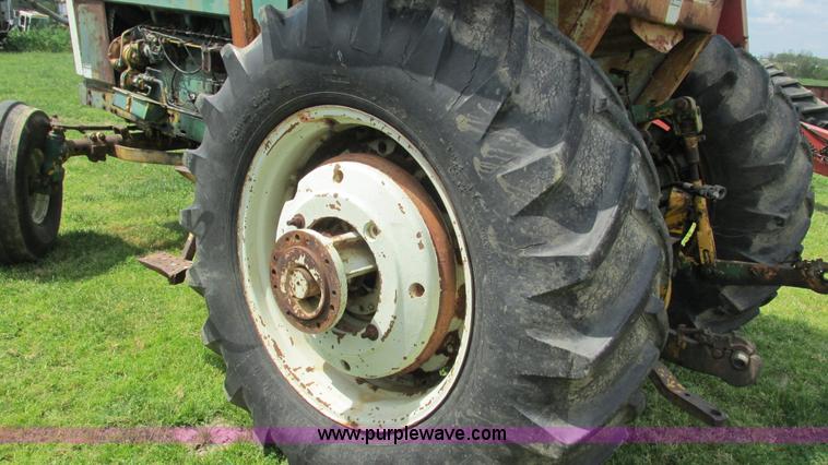 image for item I3010 Oliver G955-22124 tractor