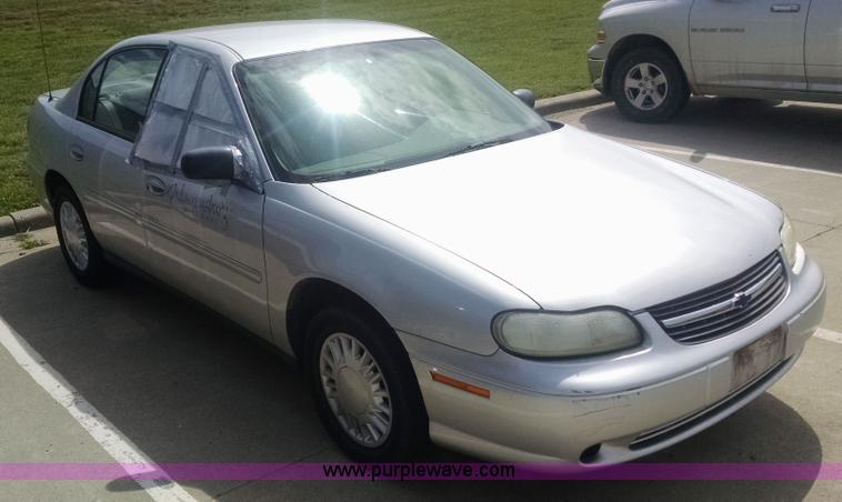 image for item I4522 2001 Chevrolet Malibu