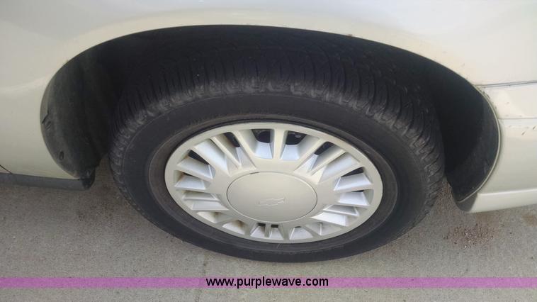 image for item I4522 2001 Chevrolet Malibu