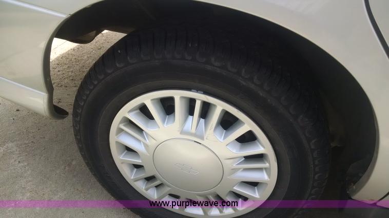 image for item I4522 2001 Chevrolet Malibu